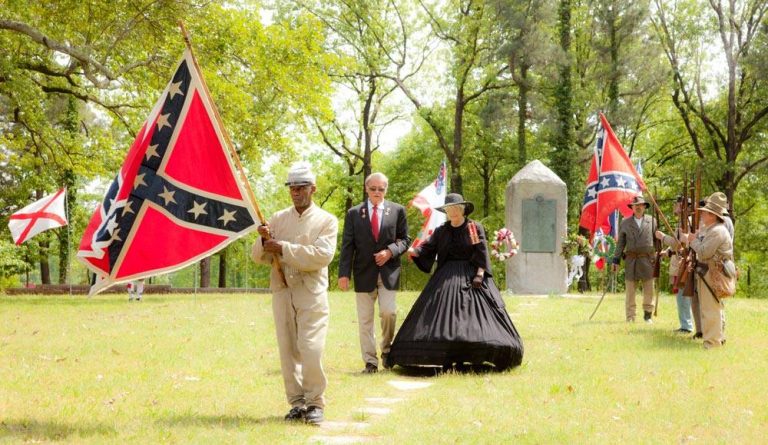 2015-GaetanoCatelli-OleMissConfederateMemorial