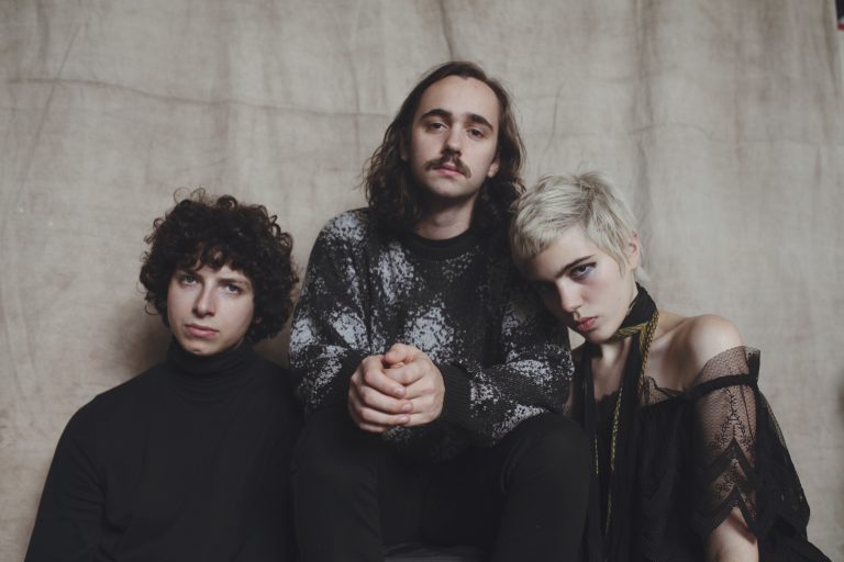 sunflower-bean