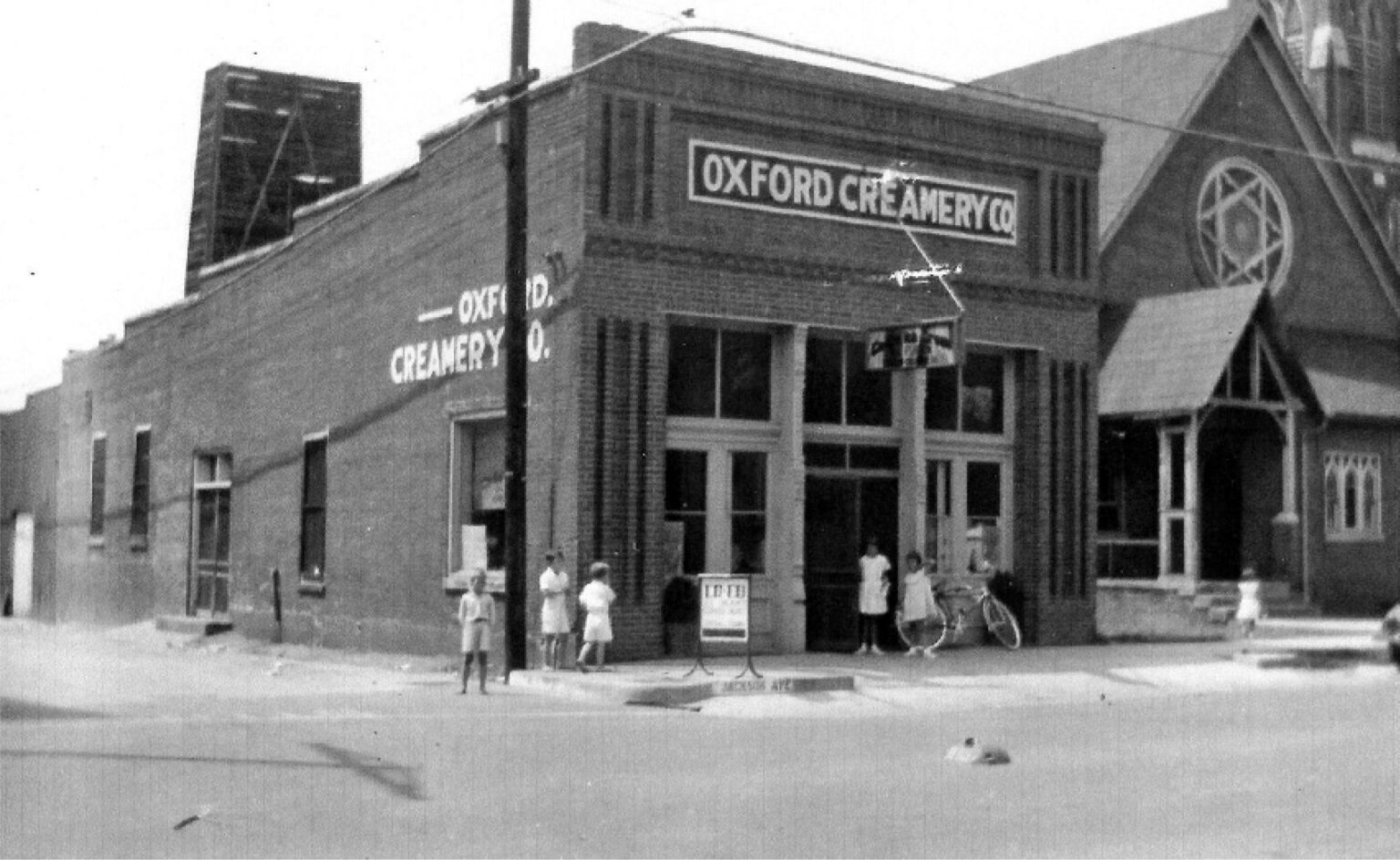 John Cofield S Photo Of The Week Oxford Creamery Company The Local   2024 01 23 OxfordCreamery 1536x944 