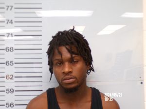 Willie Shaw (25 years old, black male).